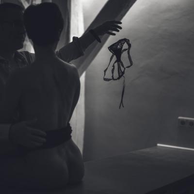 Caressezmoi Shooting Erotique 144