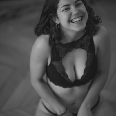 Caressezmoi Shooting Erotique 211