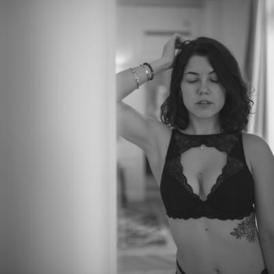 Caressezmoi Shooting Erotique 214