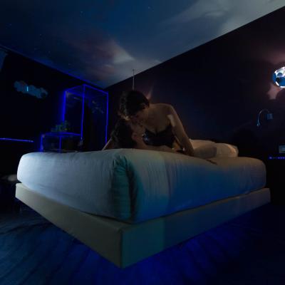 Caressezmoi Shooting Erotique 51